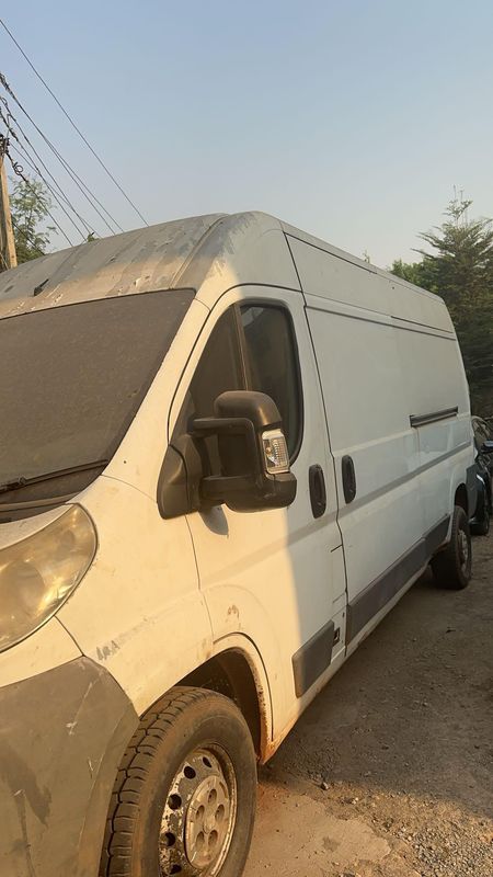 Thumbnail 2 of 2009 Citroën Jumpy